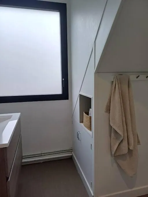 بيت للعطل Un Jardin En Ville - Au Calme - Proche Des Plages فرنسا