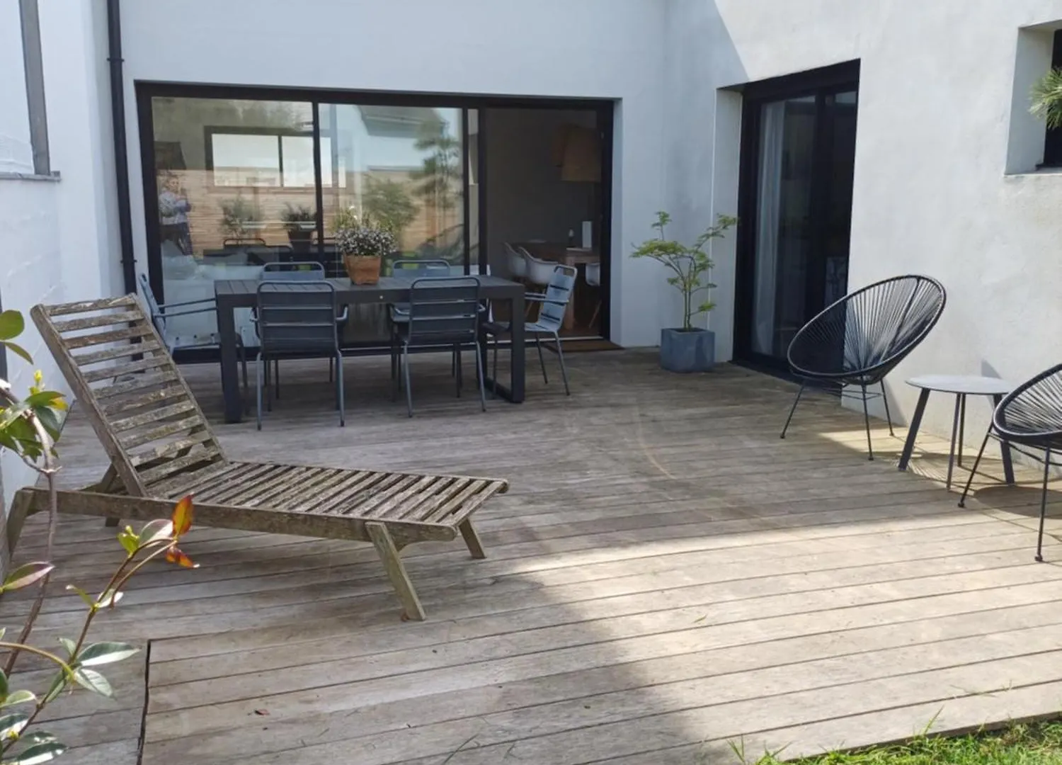 بيت للعطل Un Jardin En Ville - Au Calme - Proche Des Plages فرنسا