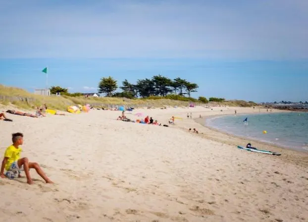 بيت للعطل Un Jardin En Ville - Au Calme - Proche Des Plages